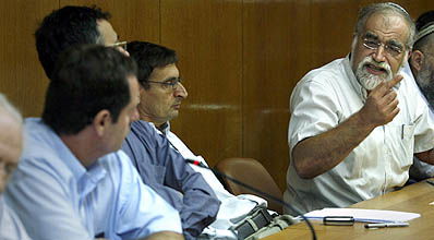 ח"כ רותם בוועדת הכנסת.