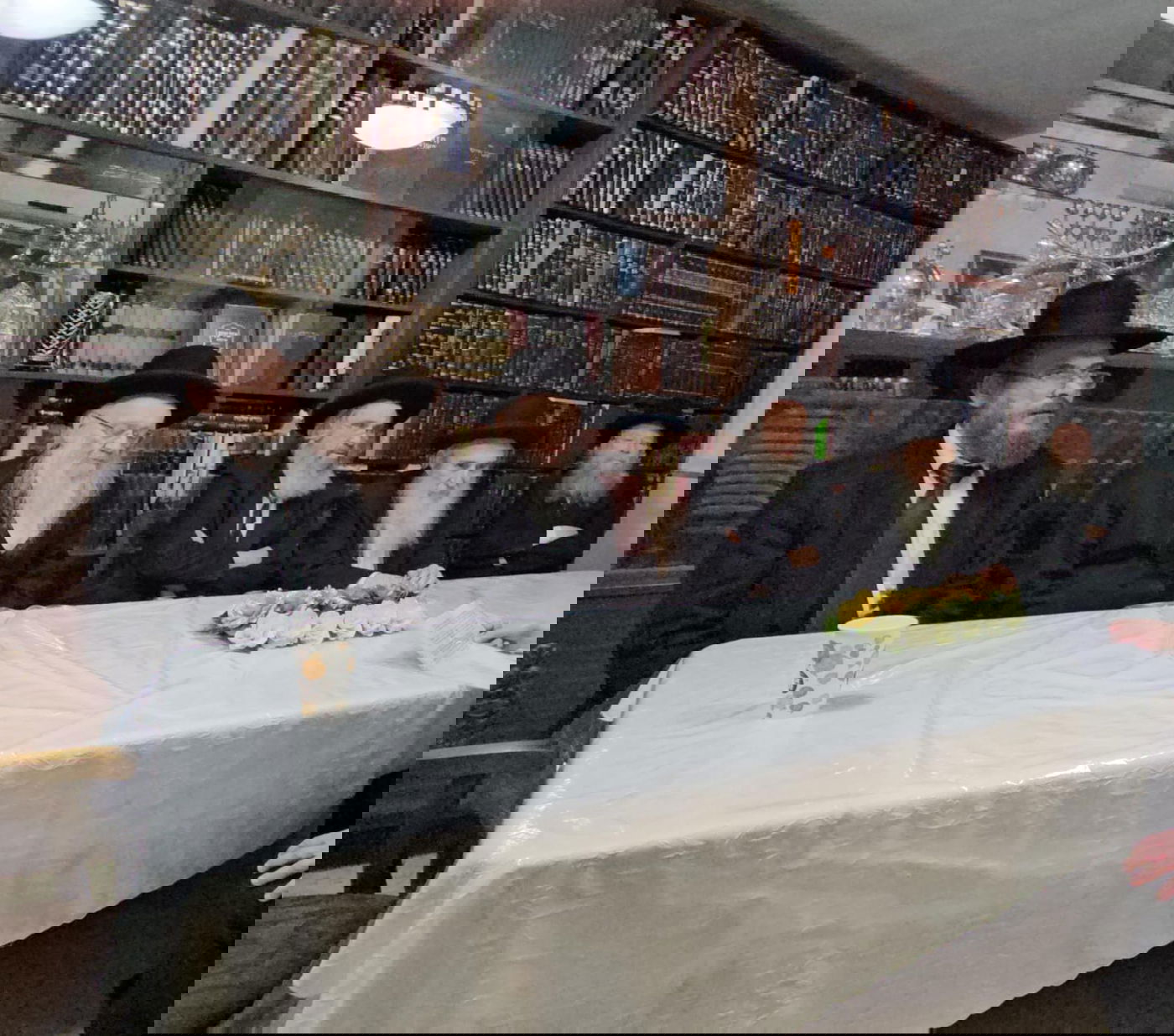 "וכל ענייני דגה"ת בירושלים יתנהלו על פיהם" | ועדת הרבנים המורחבת בירושלים התכנסה לראשונה