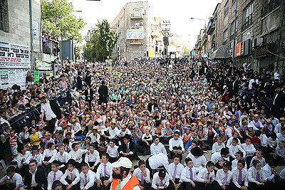 כיכר השבת. ל"ג בעומר, 18:34