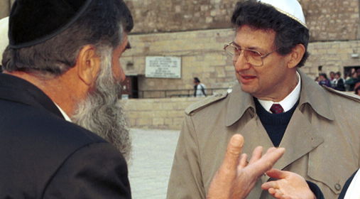 חרדי מתווכח עם רפורמי (צילום ארכיון: פלאש 90)