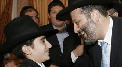 דרעי וחתן השמחה, אתמול