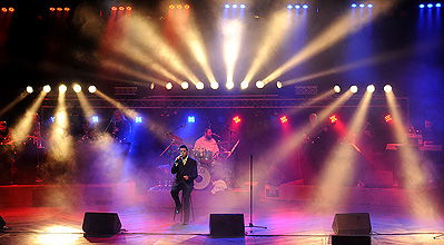 שוואקי בהיכל התרבות.