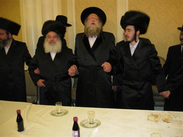 בחתונת בן הנגיד ר' שלמה שליסל