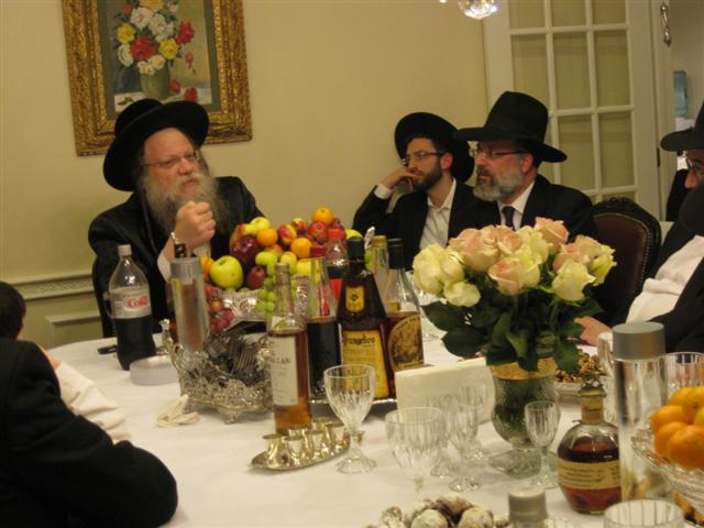 אמירת שיעור בבית הנגיד ר' דוד מרילוס