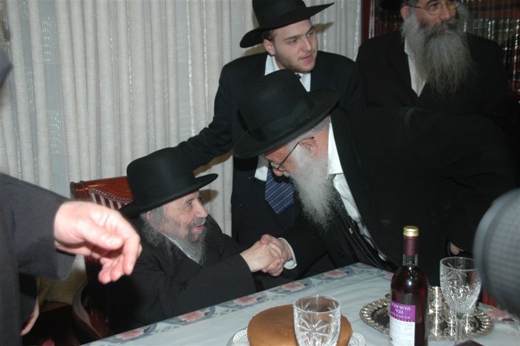 ראש-הישיבה הרב דב פוברסקי עם הרב קופלמן