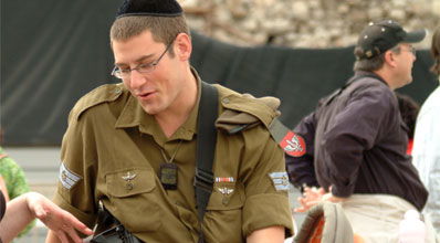 יותר חרדים מתגייסים.