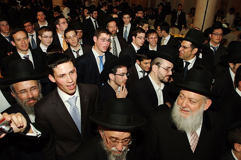 ענבי הגפן: צפו בחתונת משפחת לאופר