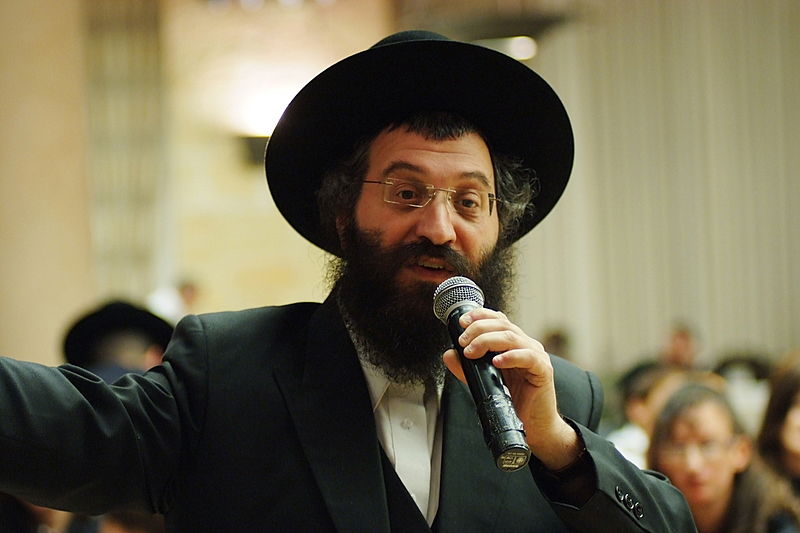 ענבי הגפן: צפו בחתונת משפחת לאופר