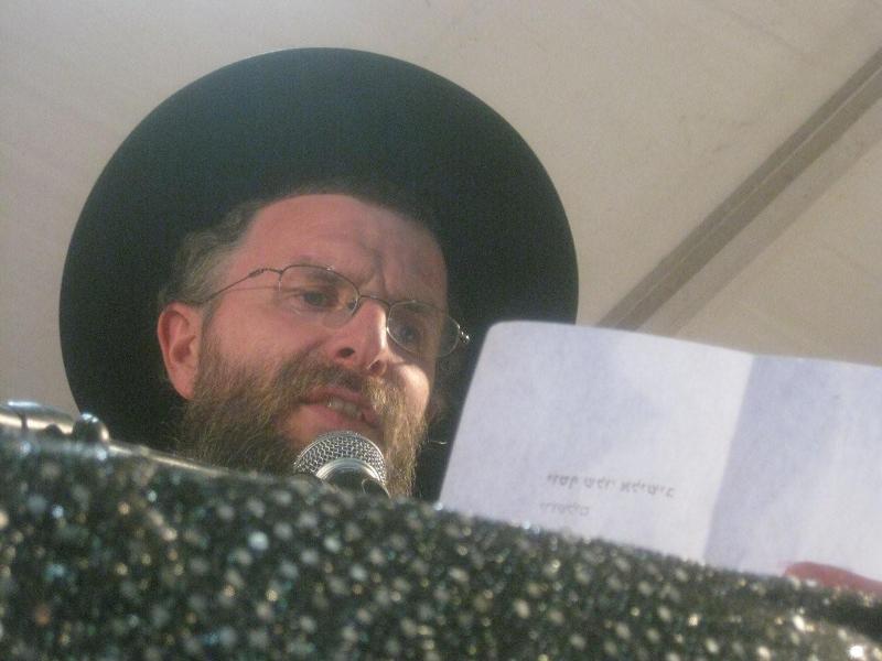 בושה: מנסים לפגוע בכבוד התורה