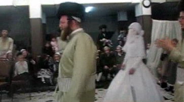 קצת נחת: פפנהיים רוקד "מצווה טאנץ"