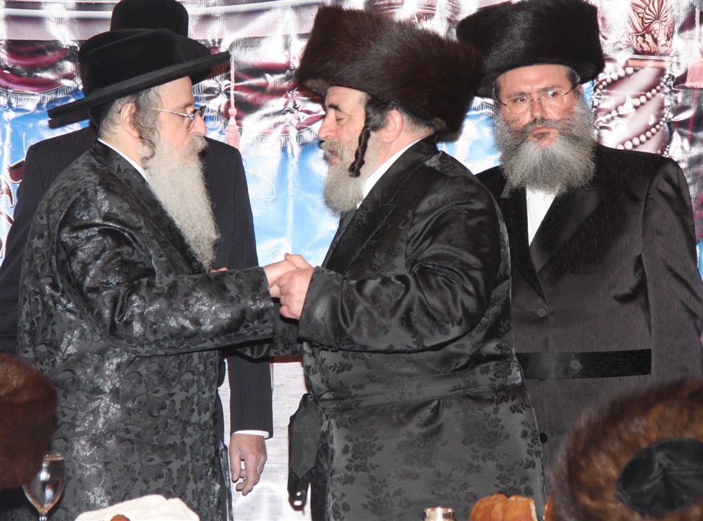 תמונות: הכנסת ס"ת בויז'ניץ ארה"ב