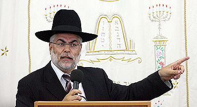 בניזרי בעצרת התמיכה.