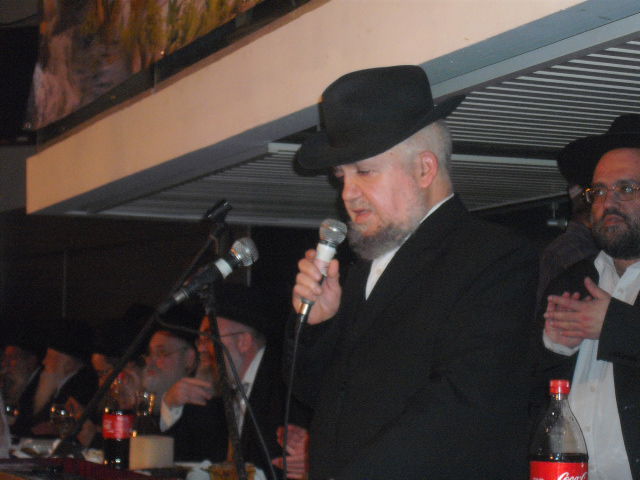 אלפים בעצרת ההילולא של ישיבת "כסא רחמים"