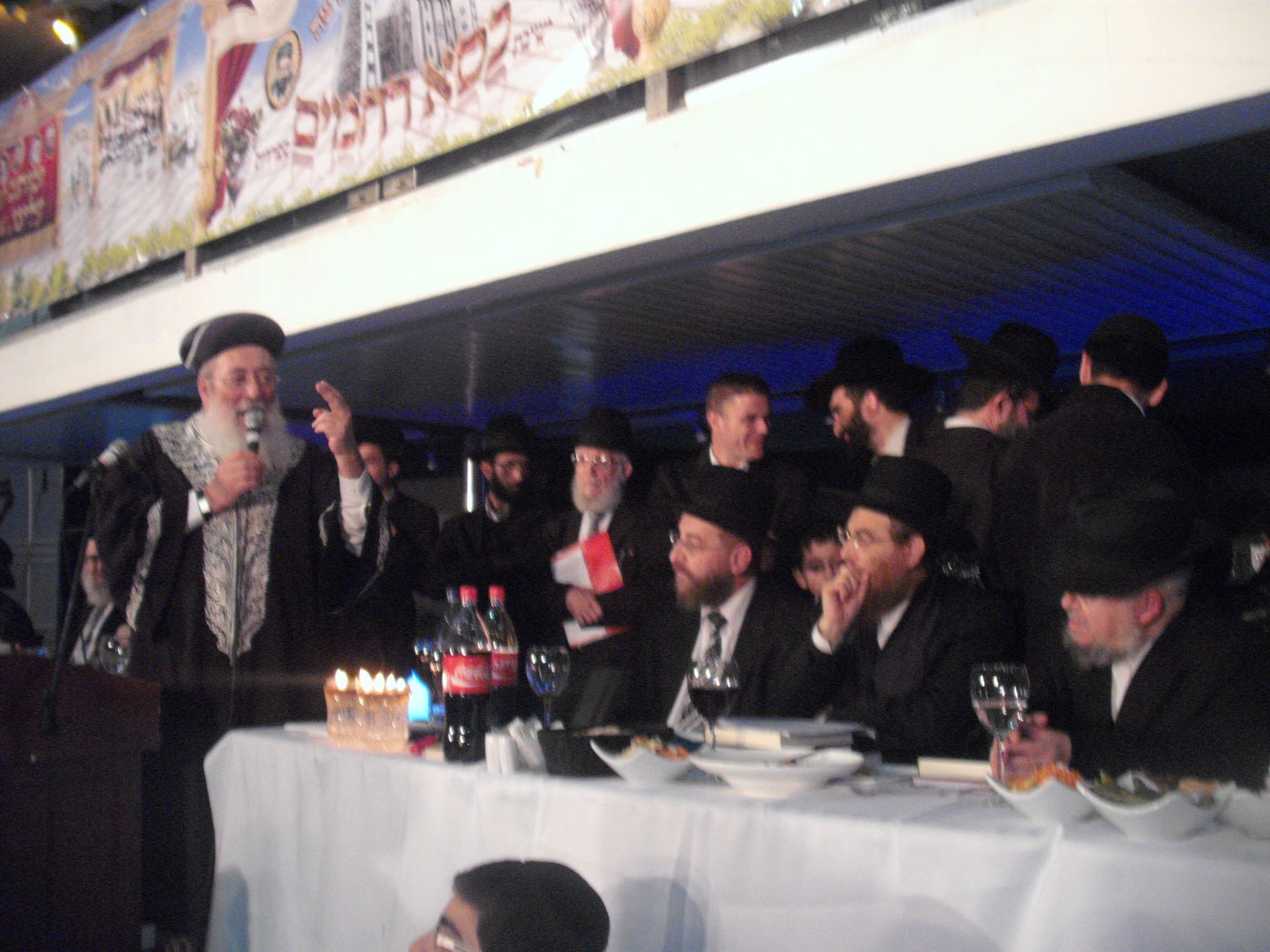 אלפים בעצרת ההילולא של ישיבת "כסא רחמים"