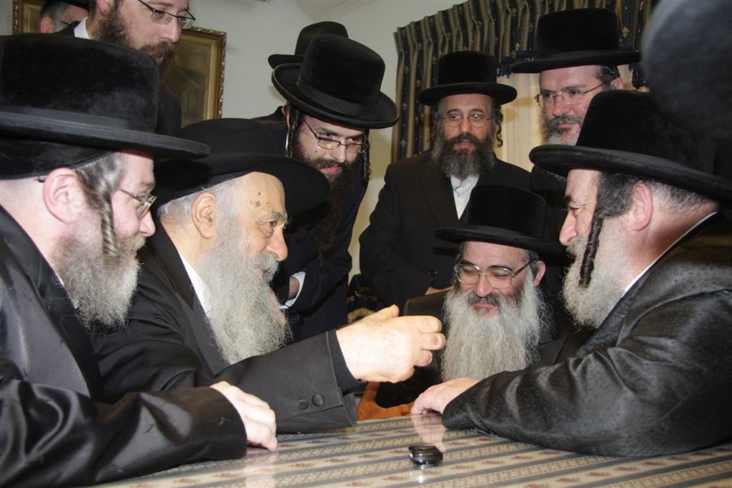 ה´חוזר´ של חב"ד בסבב אצל אדמו"רים