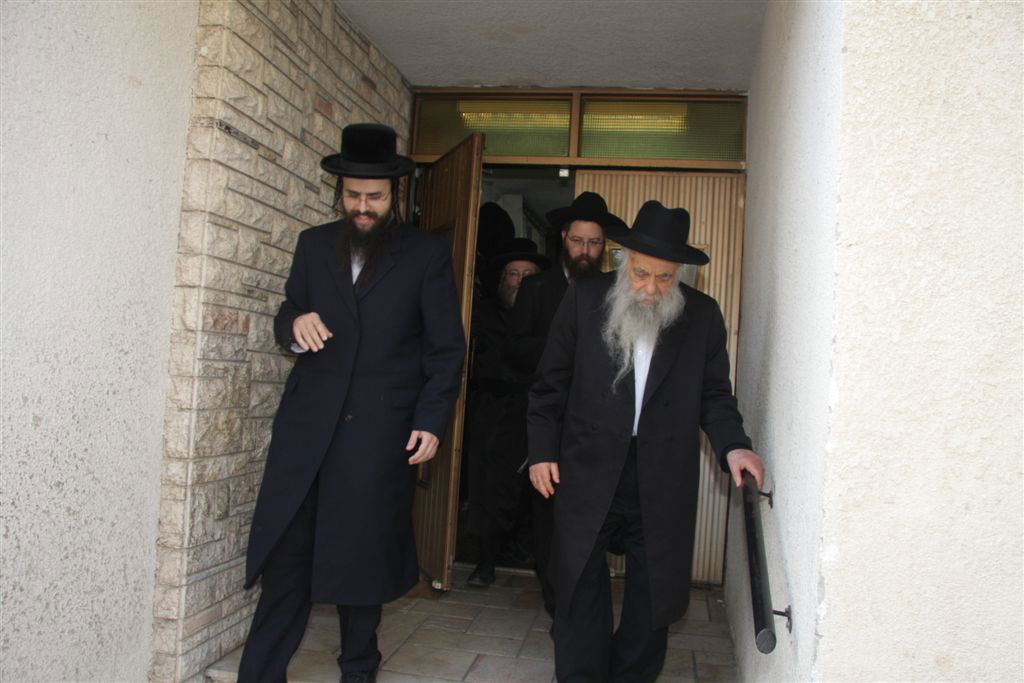 ה´חוזר´ של חב"ד בסבב אצל אדמו"רים