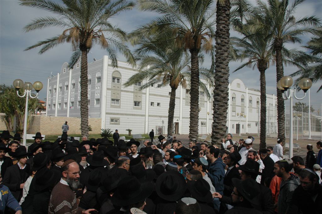 מסע הגראי"ל לערי הצפון: "כיכר השבת" בתיעוד מקיף