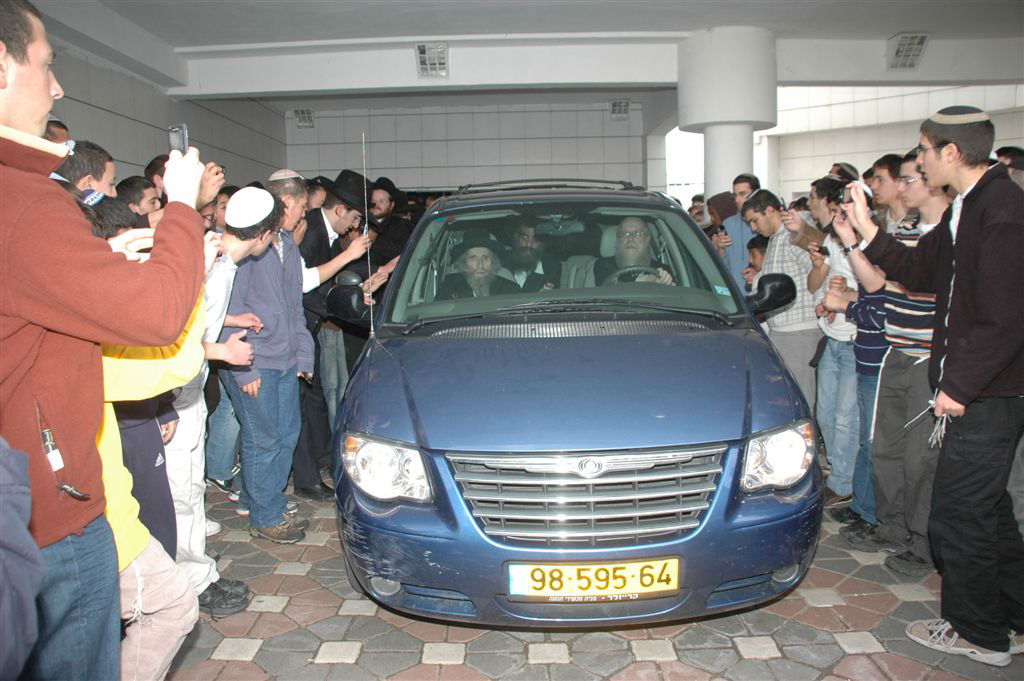 מסע הגראי"ל לערי הצפון: "כיכר השבת" בתיעוד מקיף