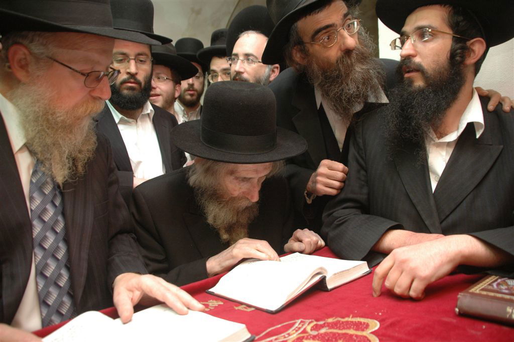 מסע הגראי"ל לערי הצפון: "כיכר השבת" בתיעוד מקיף