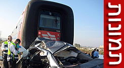 צפו: הרוג בתאונה בין רכבת לרכב פרטי