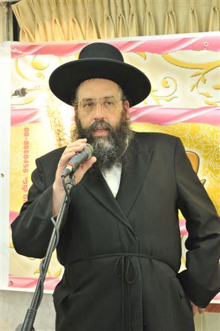 ר´ מנחם אירנשטיין: יובל למלחין החצר