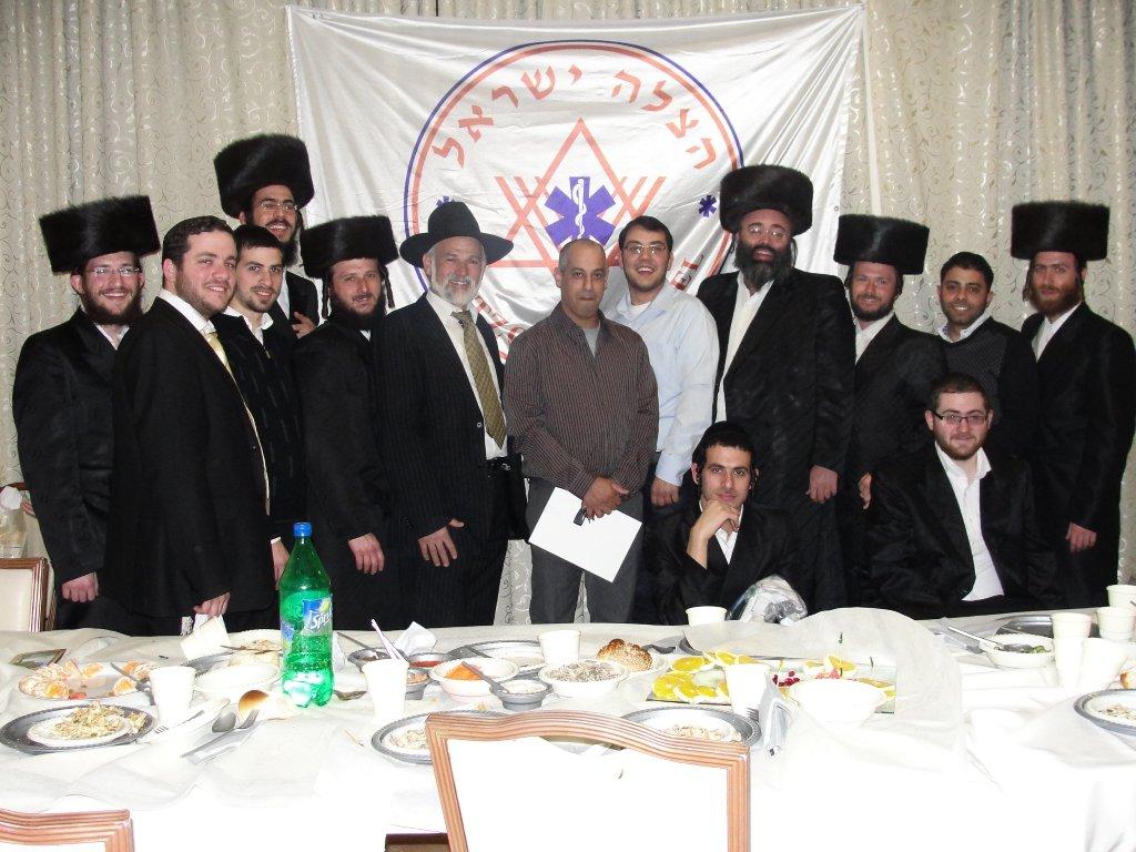 במרכז חגיגת ט"ו בשבט של "הצלה ישראל": המתנדב מהאיטי