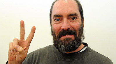 טייטל בבית המשפט.