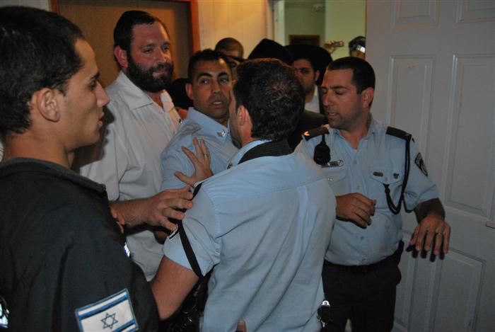 השבוע השחור של גוטרמן: הפגנות, מחאות ואלימות