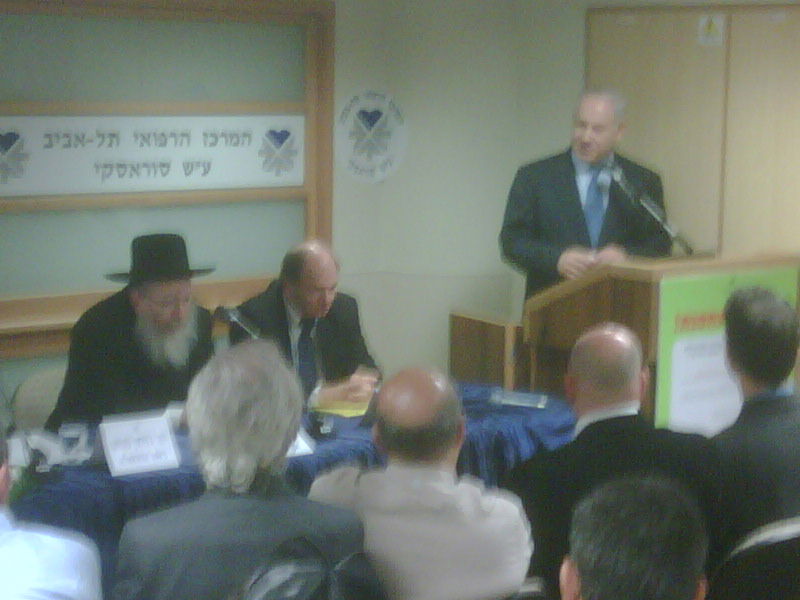 מחוסנים בעדיפות עליונה: המוהלים