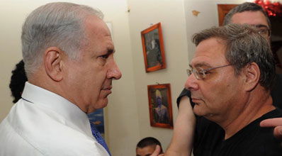 נתניהו עם ראש המסיתים.
