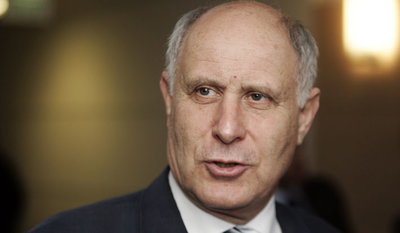 מזהיר. איתן