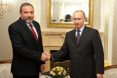 פוטין בפגישתו ביום שישי עם ליברמן