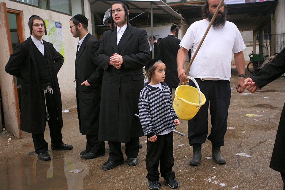 הקרב על הקול החרדי: רחובות בוחרת ראש-עיר
