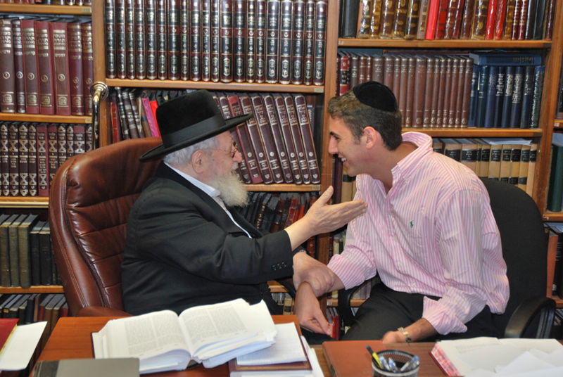 התמונות האחרונות: הזוג סאבא והתינוקת אצל הגר"ע