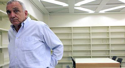 מאוכזב. אהרונוביץ (