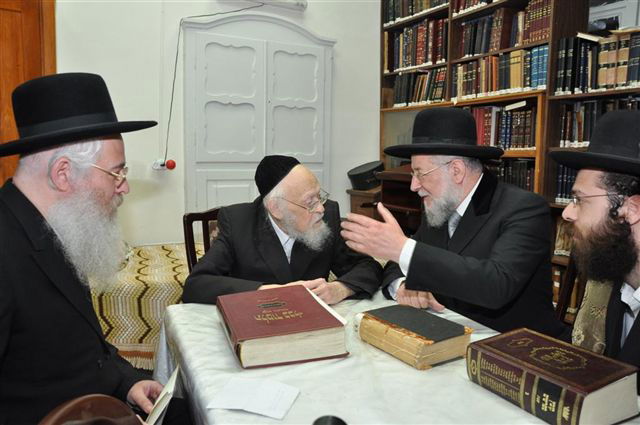 הרב לאו ובנו אצל הגרי"ש אלישיב