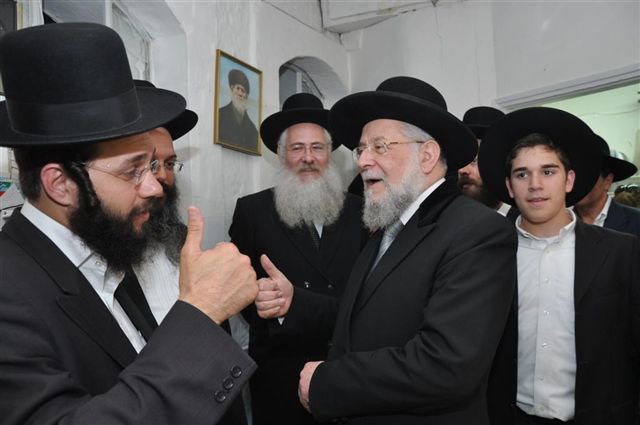 הרב לאו ובנו אצל הגרי"ש אלישיב
