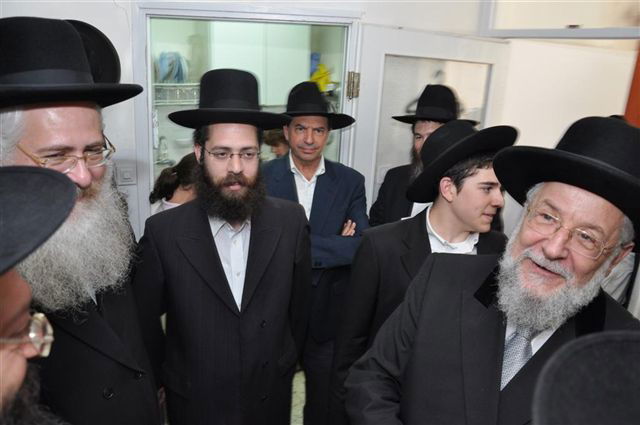 הרב לאו ובנו אצל הגרי"ש אלישיב