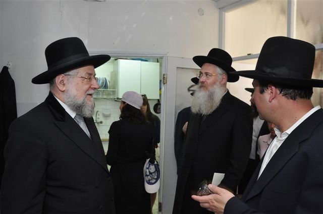 הרב לאו ובנו אצל הגרי"ש אלישיב