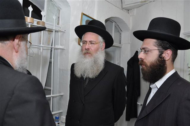 הרב לאו ובנו אצל הגרי"ש אלישיב