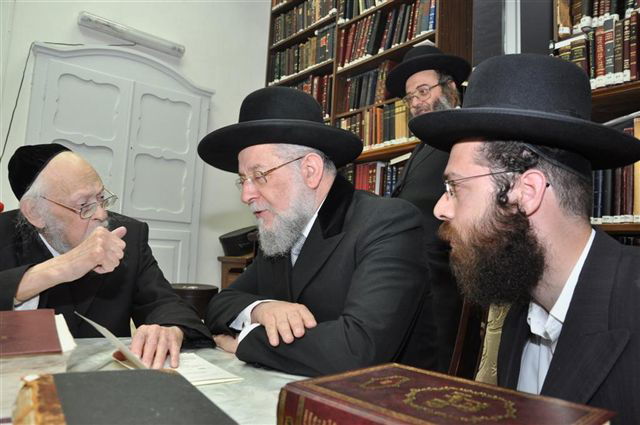 הרב לאו ובנו אצל הגרי"ש אלישיב