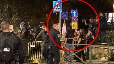 השליך לפיד בוער על פרש - המשטרה הצליחה לתעד • צפו