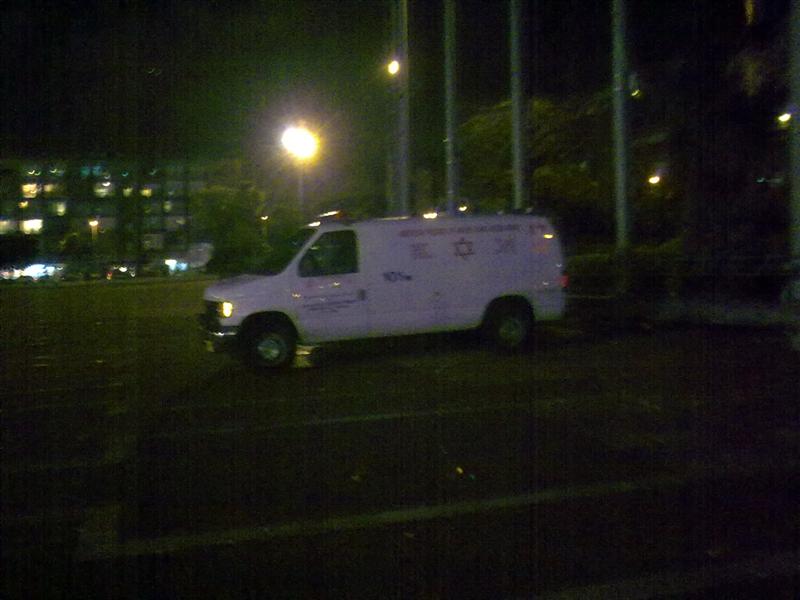 להסתכל לטירוף בעיניים: 'כיכר' בכי-קר