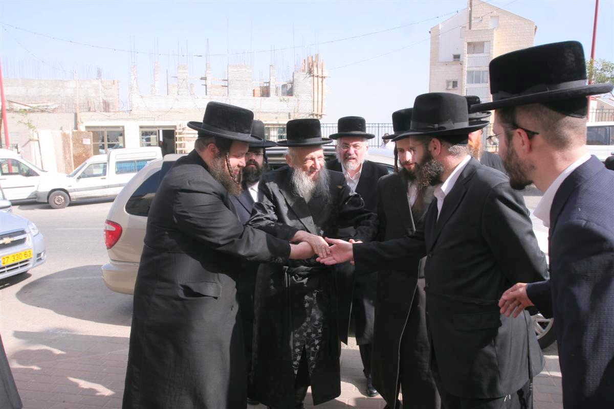 כ"ק האדמו"ר מסערט ויז´ניץ בתל ציון