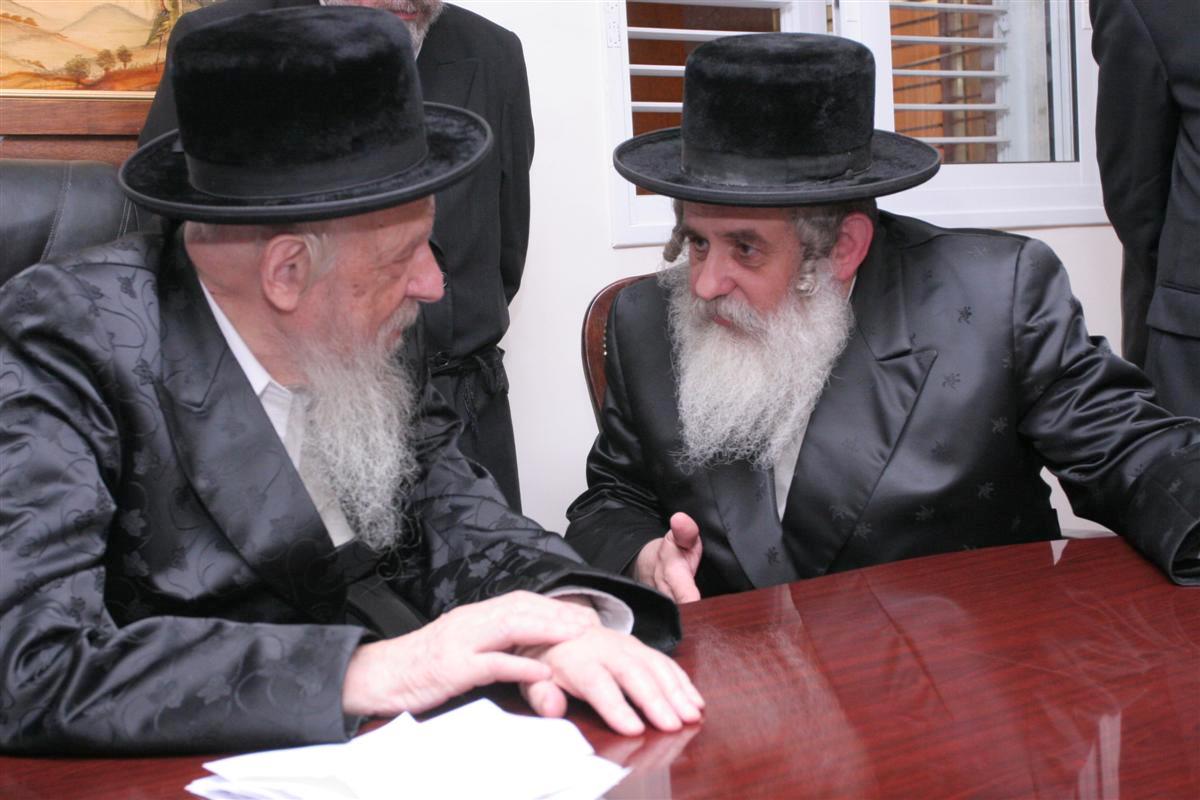 כ"ק האדמו"ר מסערט ויז´ניץ בתל ציון