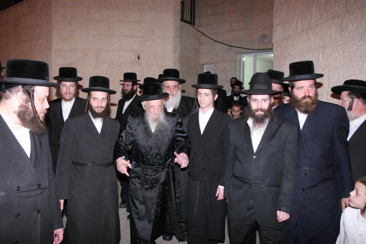 כ"ק האדמו"ר מסערט ויז´ניץ בתל ציון