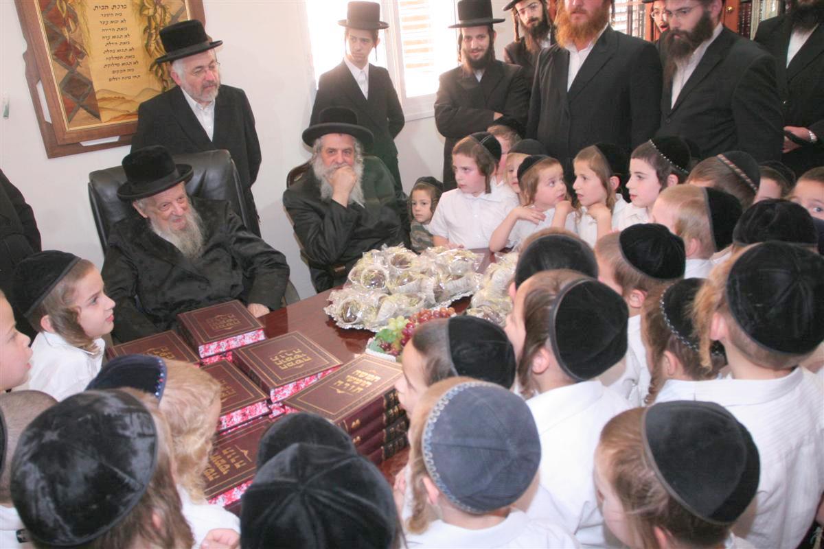 כ"ק האדמו"ר מסערט ויז´ניץ בתל ציון