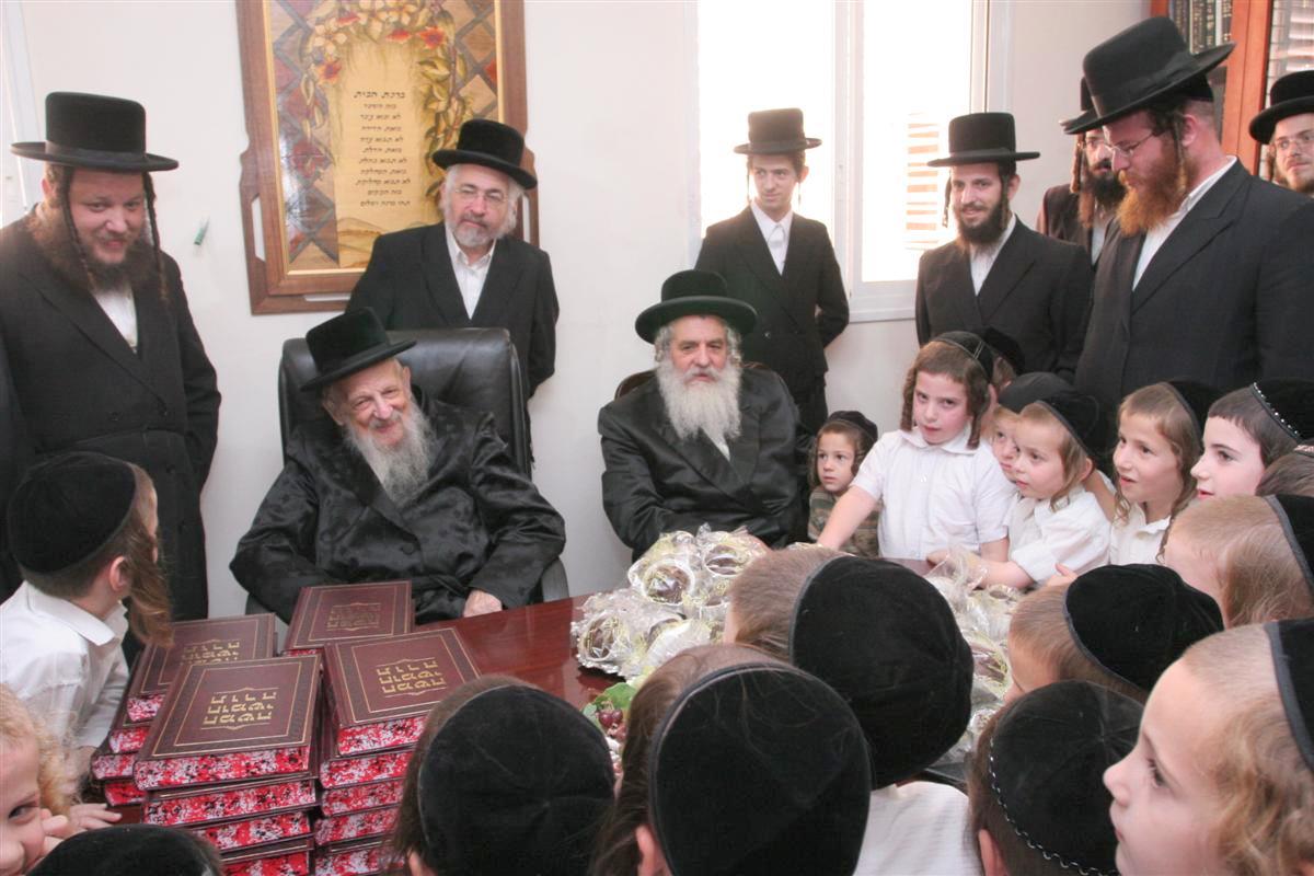 כ"ק האדמו"ר מסערט ויז´ניץ בתל ציון