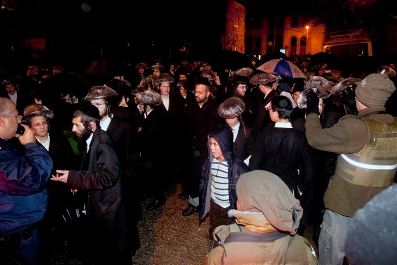 יש הסכם: הגופה הוחזרה; השקט שב למאה שערים