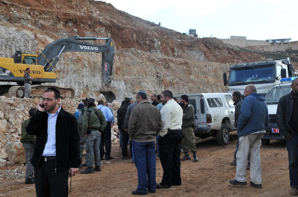 צפו בתיעוד: הקפאת הבניה בביתר הביאה לעימות אלים